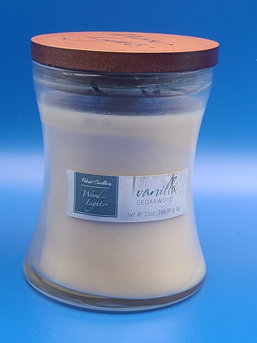 Patriot Candles Wood Lights Vanilla Cedarwood Jar Candle 15 oz NEW